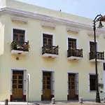 Hotel Meson del Mar