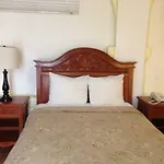 Hotel Meson del Mar